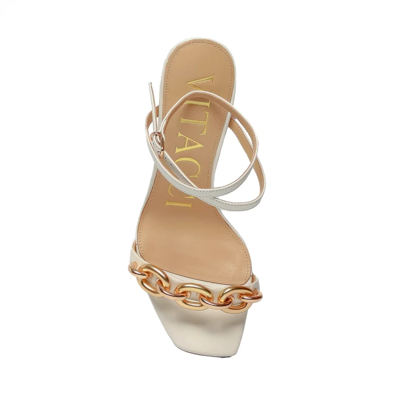 Босоножки 1