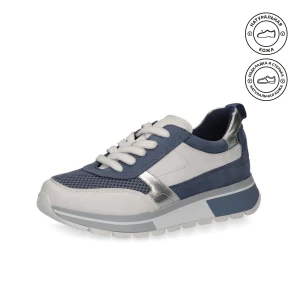 Кроссовки 3