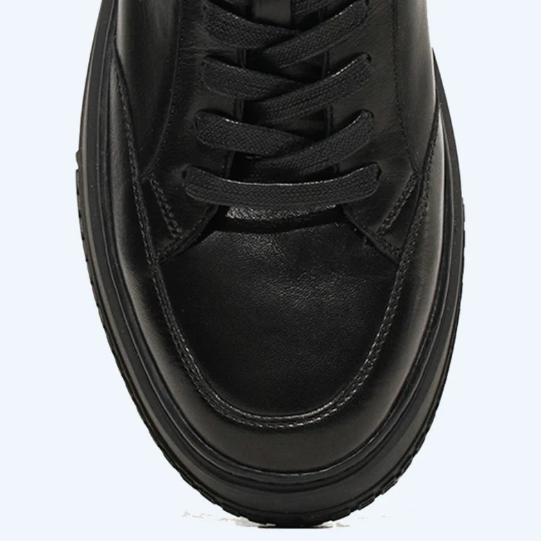 Кроссовки 3