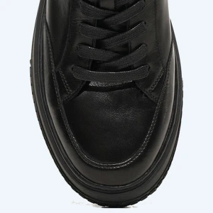 Кроссовки 3