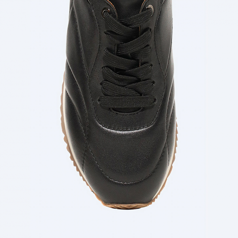 Кроссовки 3