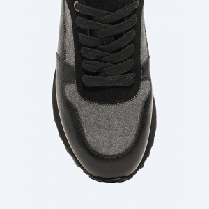 Кроссовки 3