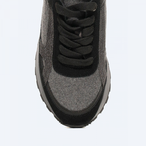 Кроссовки 3