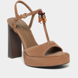 Босоножки 1