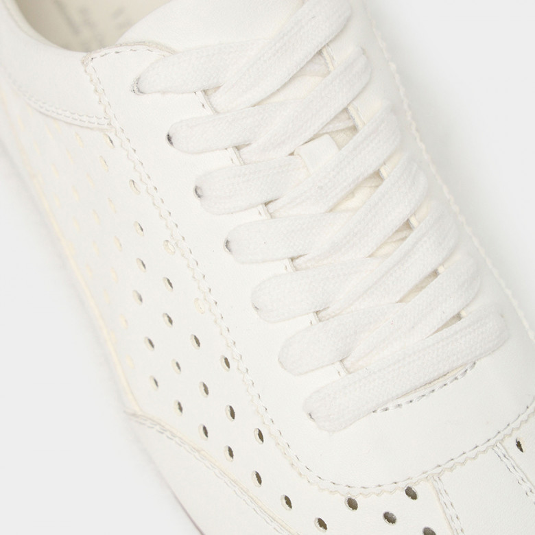 Кроссовки 4