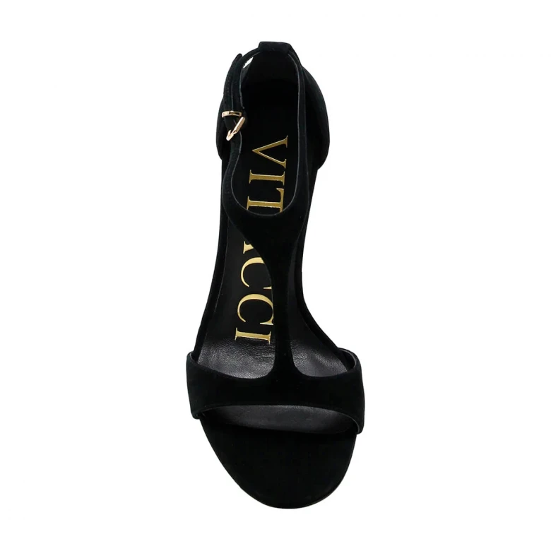 Босоножки 1